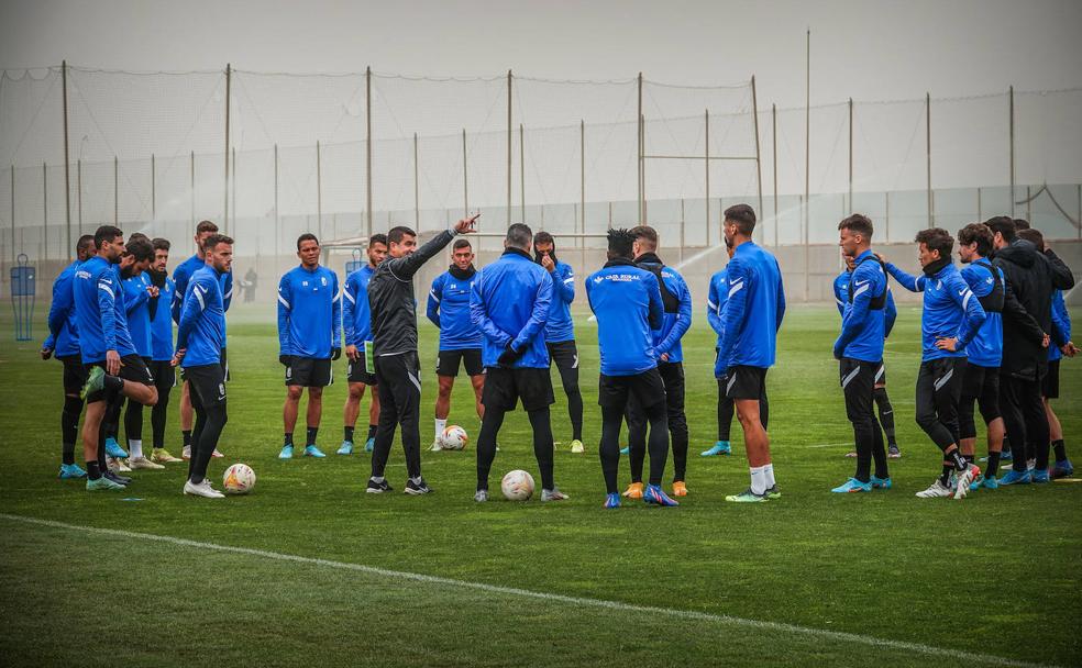 El Granada pasa por el diván