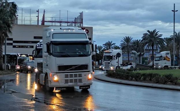Los incidentes por el paro del transporte dejan 25 expedientes sancionadores y tres diligencias penales en Almería
