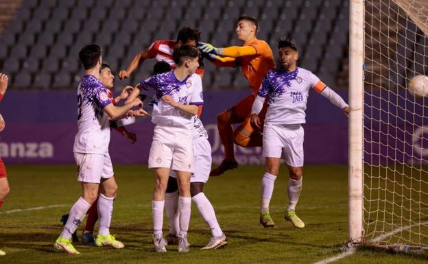Goleada en el triste centenario vecino