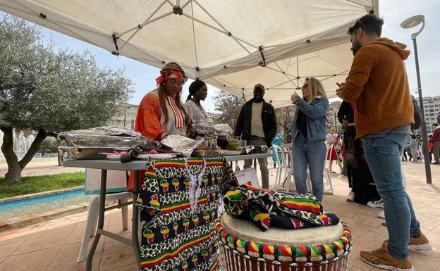 Jornada de convivencia intercultural en el Parque del Bulevar