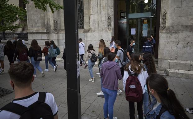 El nuevo currículo de la ESO: nuevas asignaturas y no habrá límite de suspensos para pasar de curso