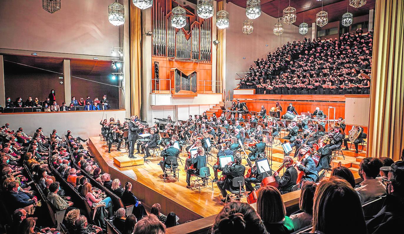 La OCG interpreta 'Carmina Burana'