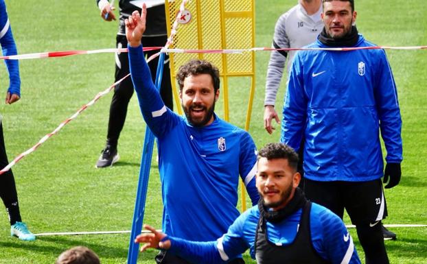 Germán y los internacionales regresan con el grupo