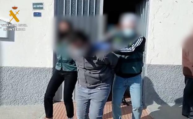 Detenido por ciberacosar a menores, a las que extorsionaba para conseguir imágenes sexuales