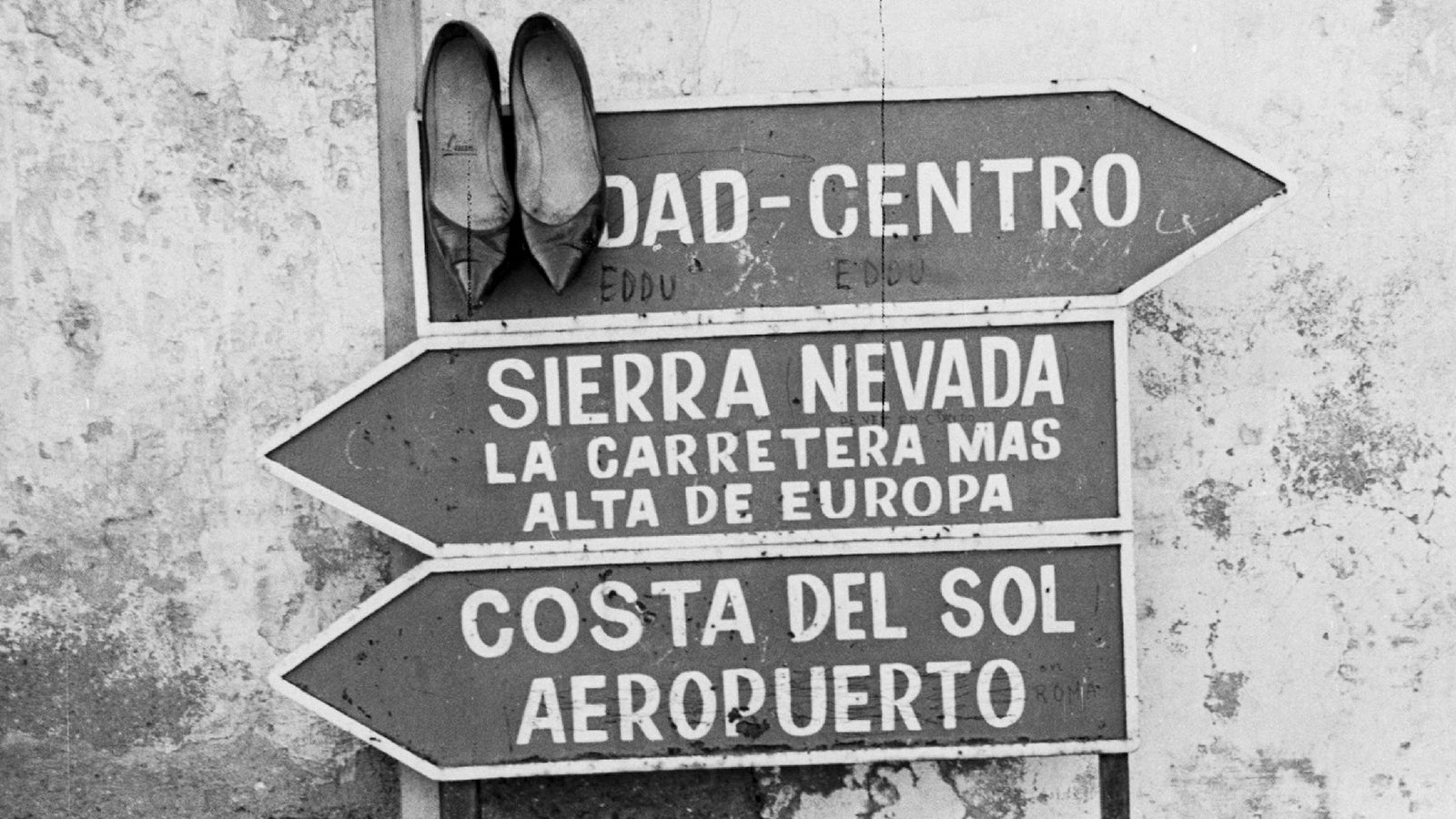 La historia reciente de Granada, entre las propuestas culturales de la semana