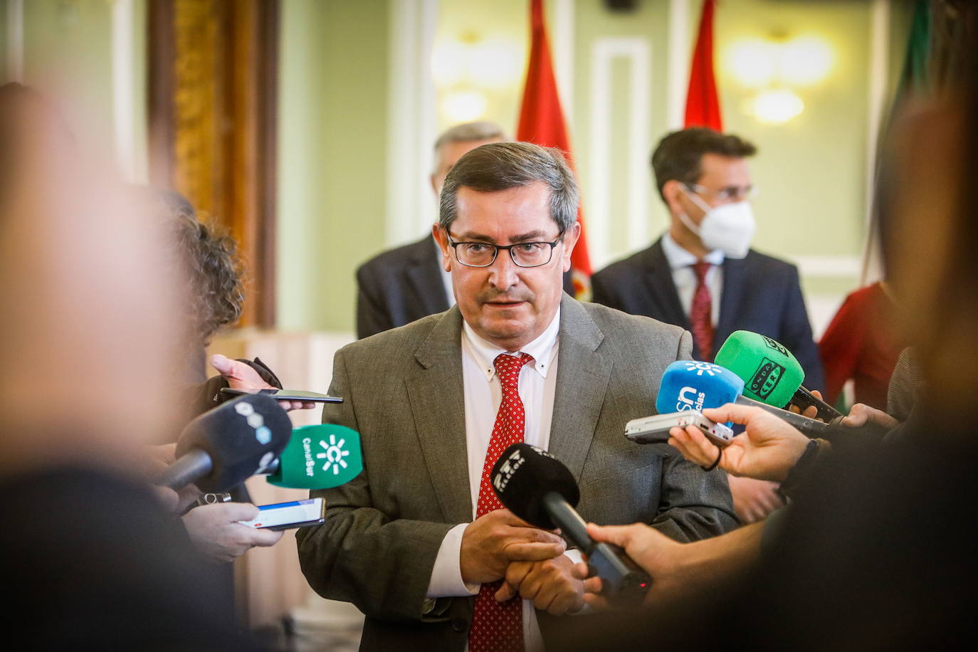 Entrena: «2022 es un año trascendental para la Costa de Granada»