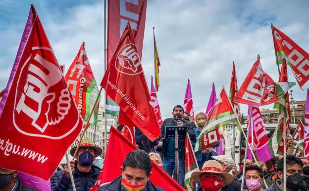 La mediación desinfla las huelgas y reduce los conflictos laborales en los juzgados de Granada