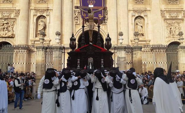 La legión toma Jaén para ofrecer a Cristo una Buena Muerte