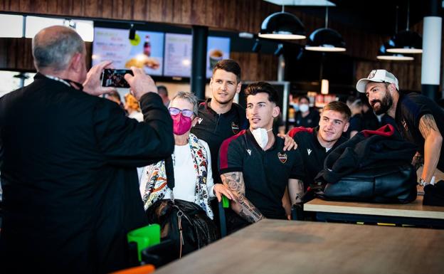 El Levante viaja a Granada con 23 hombres