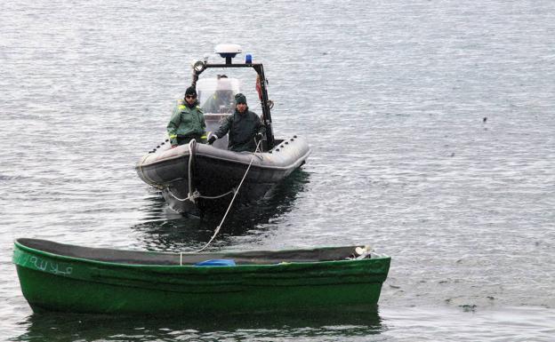 Piden siete años de cárcel al acusado de patronear una patera con 15 personas desde Argelia hasta Almería