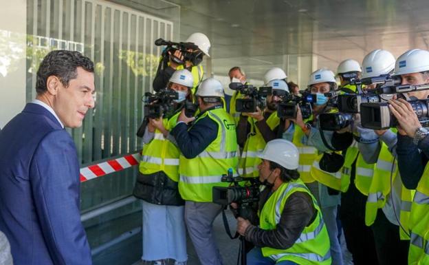 Vox mantiene el suspense sobre su 'número uno' para las elecciones andalucas y aspira a entrar en el Gobierno