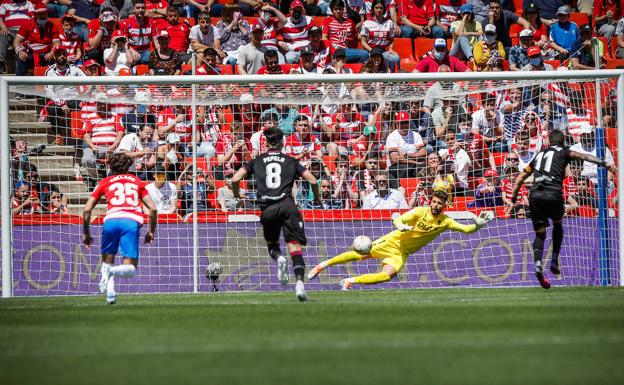 Maximiano, el 'caramelo' del Granada en el próximo mercado veraniego de fichajes