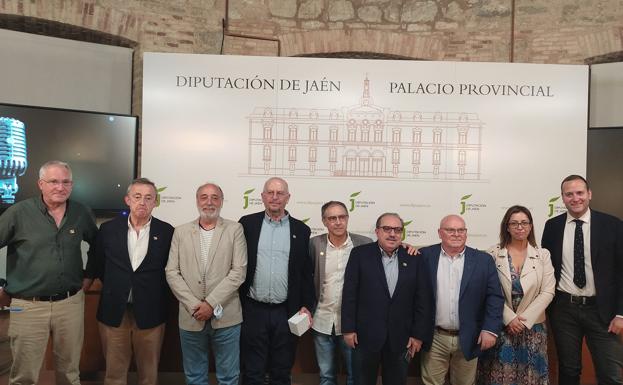 Homenaje a los periodistas jubilados