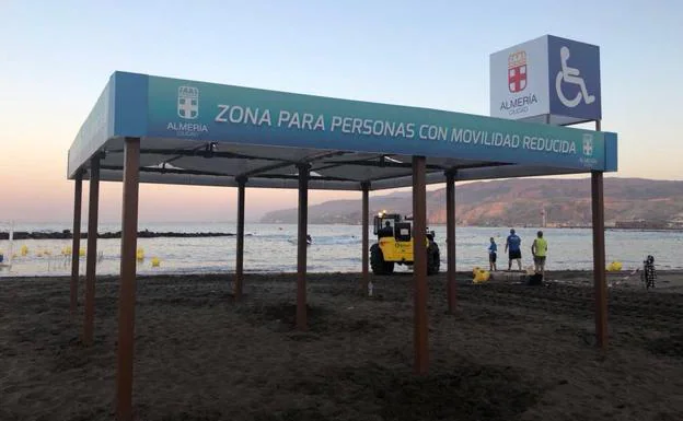 La capital tendrá una aplicación para la reserva de espacios adaptados en sus playas