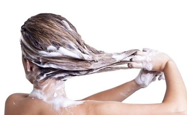 Retiran del mercado varios cosméticos de una conocida marca por contaminación