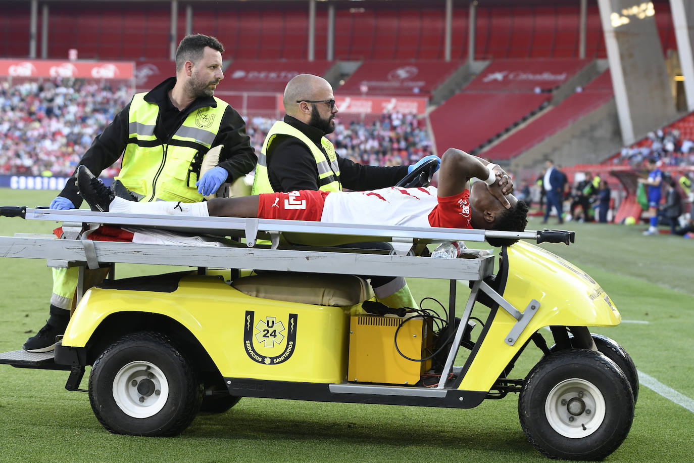 Tres sesiones de trabajo del Almería antes de viajar a San Sebastián