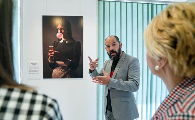 Juan Cerón abre un Quijote 'Anaqrónico' en el Siglo de Oro