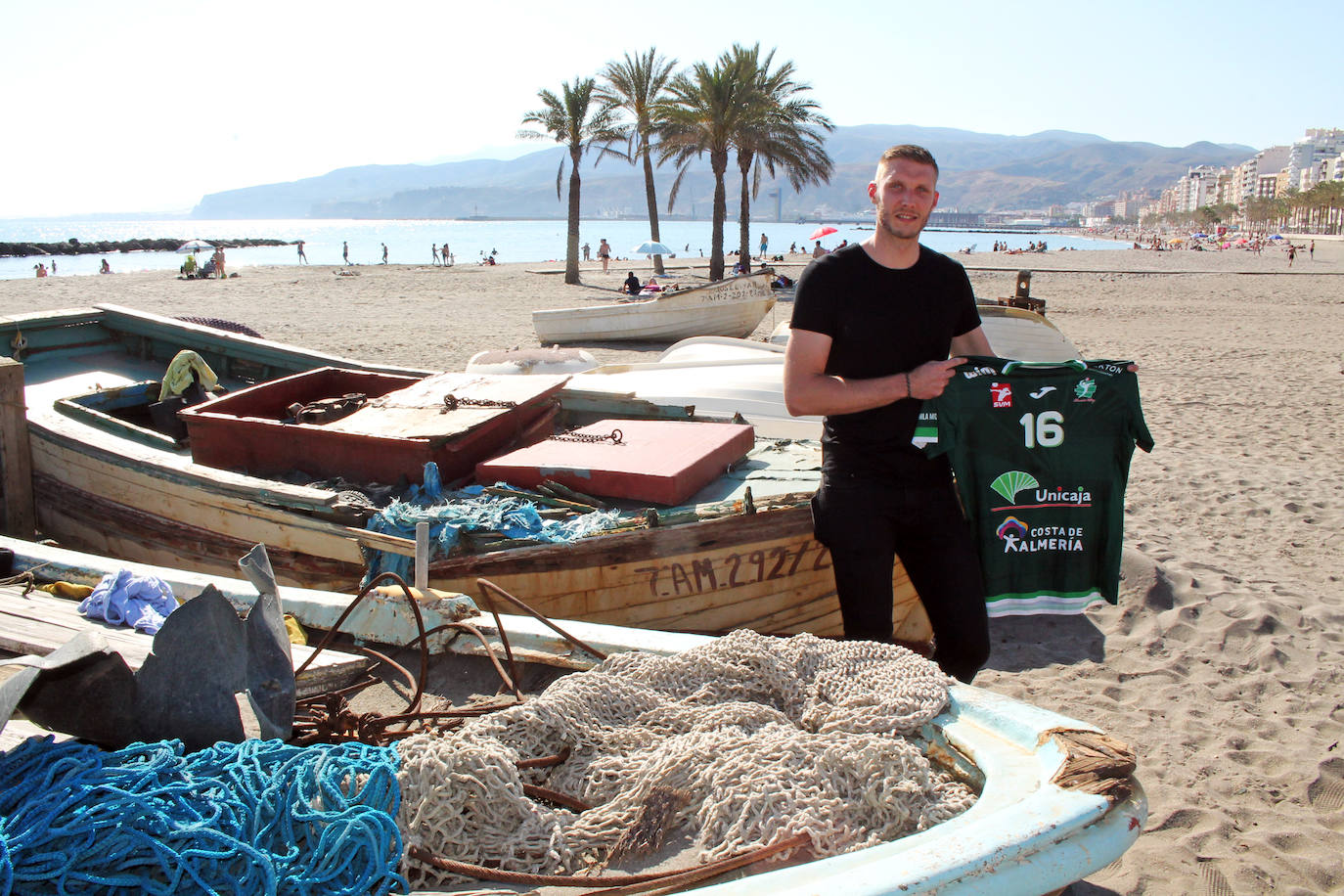«Almería es, para mí, mi segundo hogar, mi segunda familia»