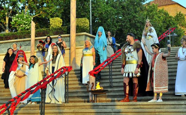 Las Fiestas Íbero Romanas de Cástulo arrancan en Linares con el Eterno Fuego Sagrado