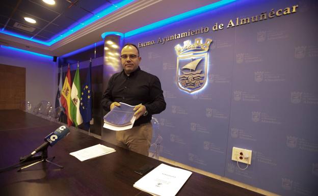 Ruiz Joya: «Si llega el momento estaré preparado para hacerme cargo del Ayuntamiento de Almuñécar»