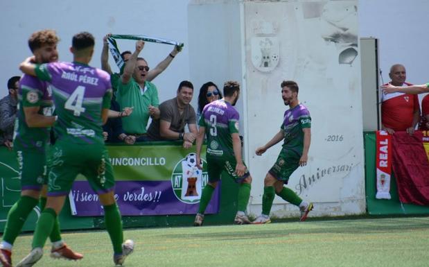 El Atlético Mancha Real viaja a Melilla y depende de sí mismo para salvarse