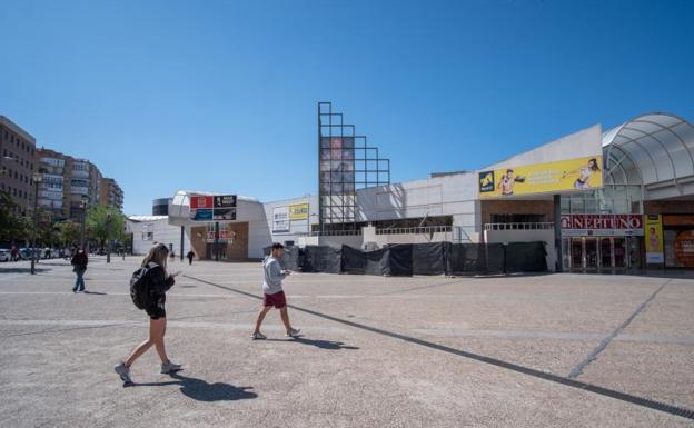 Once restaurantes de inversores granadinos para revitalizar el Centro Comercial Neptuno