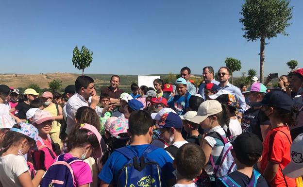 Abre la Senda del Recuerdo, homenaje a los fallecidos por covid