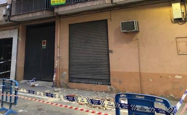 Maracena decreta tres días de luto oficial por la muerte de la joven a la que le cayó una cornisa