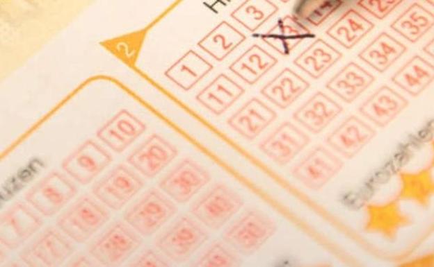 La pareja que ha ganado el segundo mayor premio de la historia del Euromillones: 215 millones