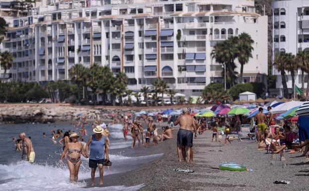 Almuñécar y Loja, entre las diez ciudades españolas más pobres