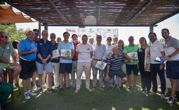 Éxito de participación del I Torneo de Golf de Ideal