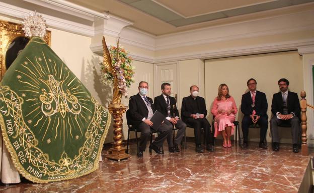 Oda a la madre de Dios en el pregón de la Virgen de la Capilla