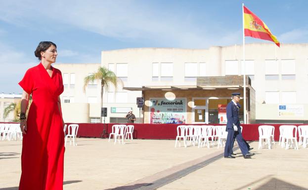 Olona, en la Jura de Bandera del Ejército del Aire en Motril: «Nos estamos jugando España»