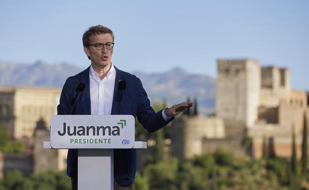 Feijóo pide para Juanma Moreno el voto de los socialistas desencantados