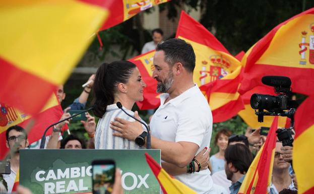 Abascal, a Moreno: «Igual tiene que repetir las elecciones, porque no nos va a chantajear»