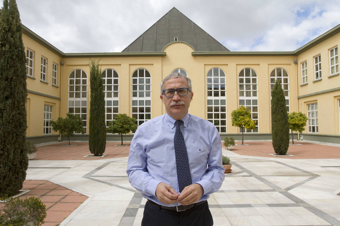 Joan Carlos March, premiado por Janssen por su trabajo de divulgación en su canal de Twitch