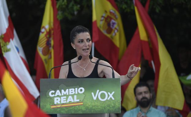 Olona tacha de «fraude» y «cantos de sirena» al PP-A una abstención de la izquierda