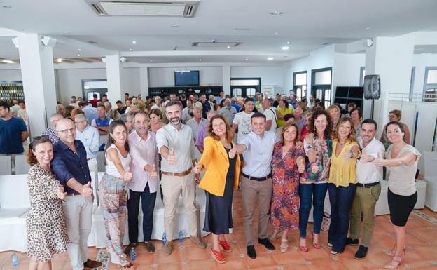 El PP pide el voto a los agricultores para tener «las manos libres»