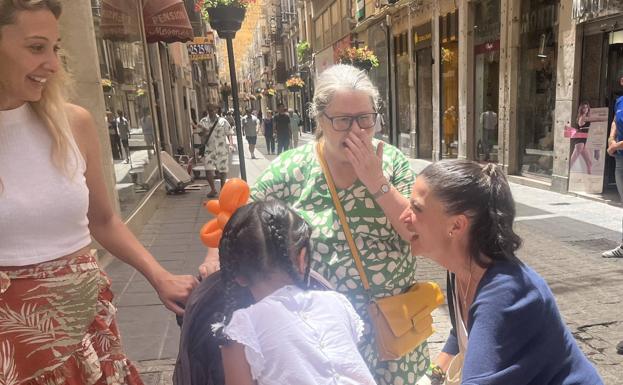 Olona, en Granada: «Somos el partido que ha tenido las plazas más llenas sin fletar autobuses ni dar bocadillos»