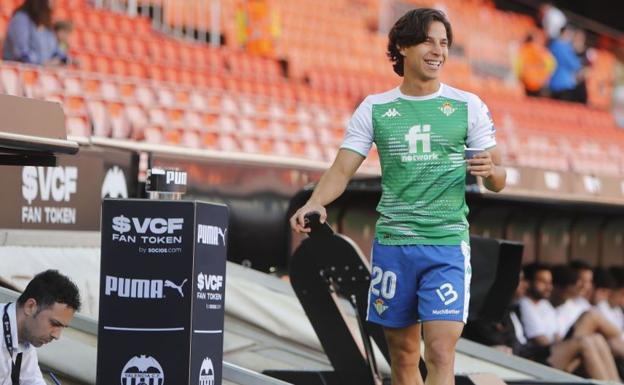 El mercado se acerca aun Almería que muestra interés por Diego Lainez