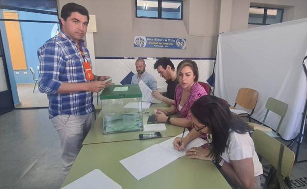 Enrique Moreno (Cs) anima a los jienenses a participar en «este día histórico»