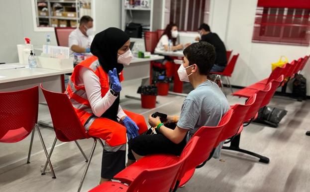 Cruz Roja atiende en 2022 a 5.363 solicitantes de asilo en Andalucía