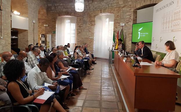 Responsables municipales de Cuba y Colombia conocen en Jaén experiencias en el mundo rural