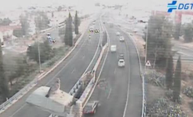 Las calles con más de tráfico en Granada este lunes