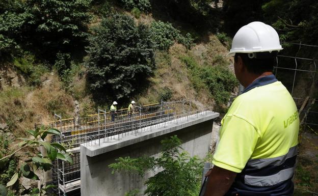 Soportújar acomete unas obras para que el pueblo posea una circunvalación y nuevos aparcamientos públicos