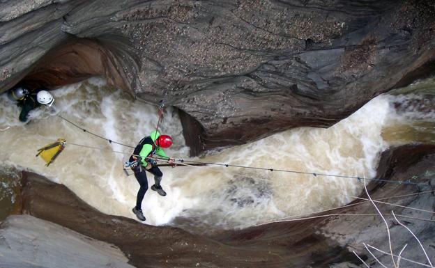 La poza del río Trevélez «te atrapa y no te suelta, te hunde y te saca hasta que te ahogas»