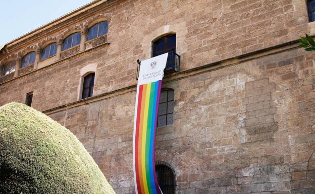 La UGR se suma a la celebración del Día Internacional del Orgullo LGBTI