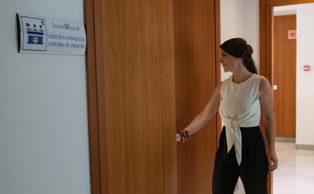 Macarena Olona mantiene la primera reunión con el grupo parlamentario de Vox