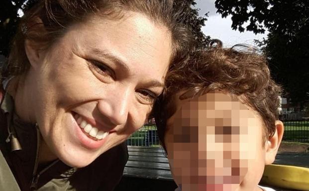 «Llevo 4 años sin ver a mi hijo, secuestrado en Irán, y ahora se abre una salida»