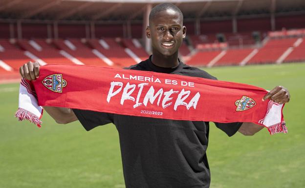 Mendes ya es del Almería